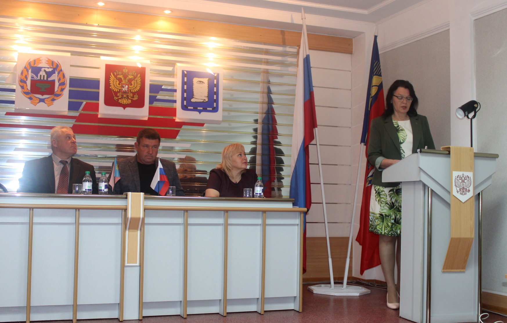 17 октября состоялось очередное заседание НГСД под руководством председателя Собрания Алексея Камышова.